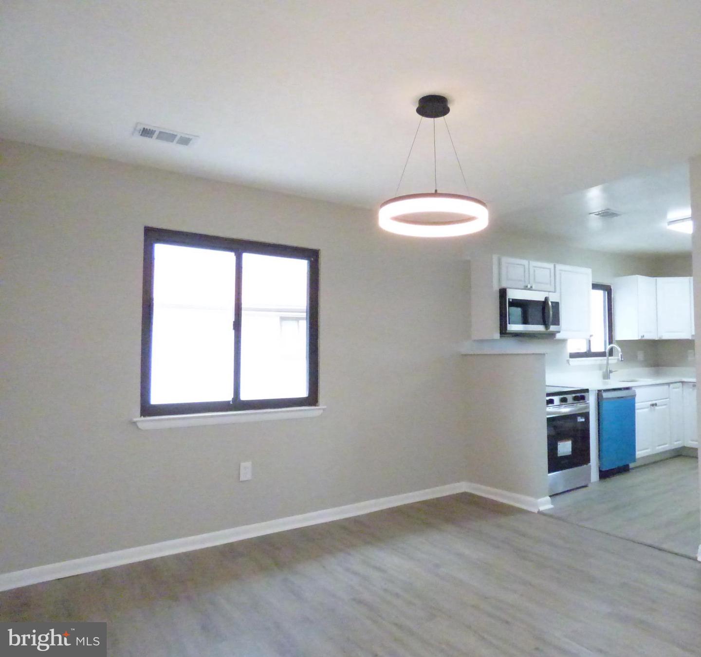 8420 HUERTA CT #162, ALEXANDRIA, Virginia 22309, 2 Bedrooms Bedrooms, ,1 BathroomBathrooms,Residential,For sale,8420 HUERTA CT #162,VAFX2258422 MLS # VAFX2258422