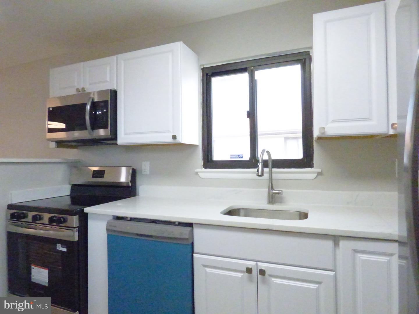 8420 HUERTA CT #162, ALEXANDRIA, Virginia 22309, 2 Bedrooms Bedrooms, ,1 BathroomBathrooms,Residential,For sale,8420 HUERTA CT #162,VAFX2258422 MLS # VAFX2258422