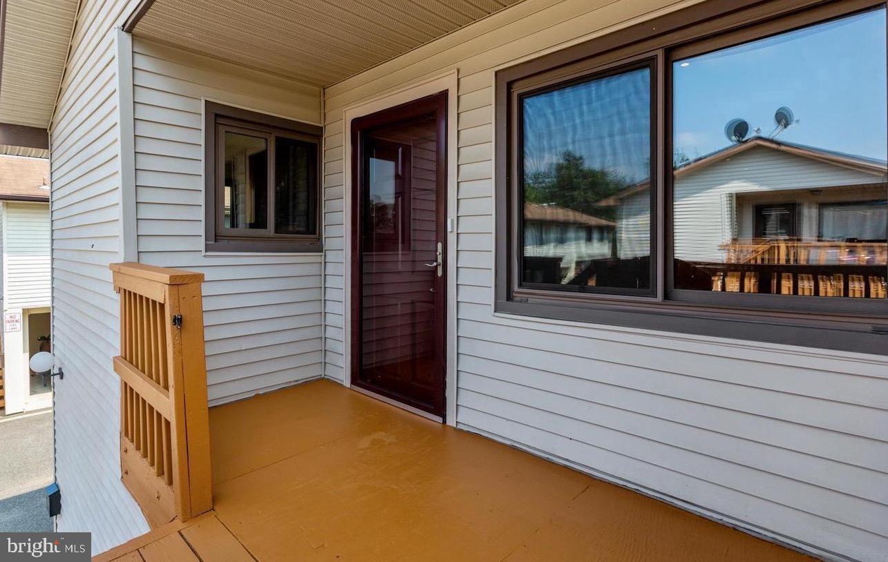 8420 HUERTA CT #162, ALEXANDRIA, Virginia 22309, 2 Bedrooms Bedrooms, ,1 BathroomBathrooms,Residential,For sale,8420 HUERTA CT #162,VAFX2258422 MLS # VAFX2258422