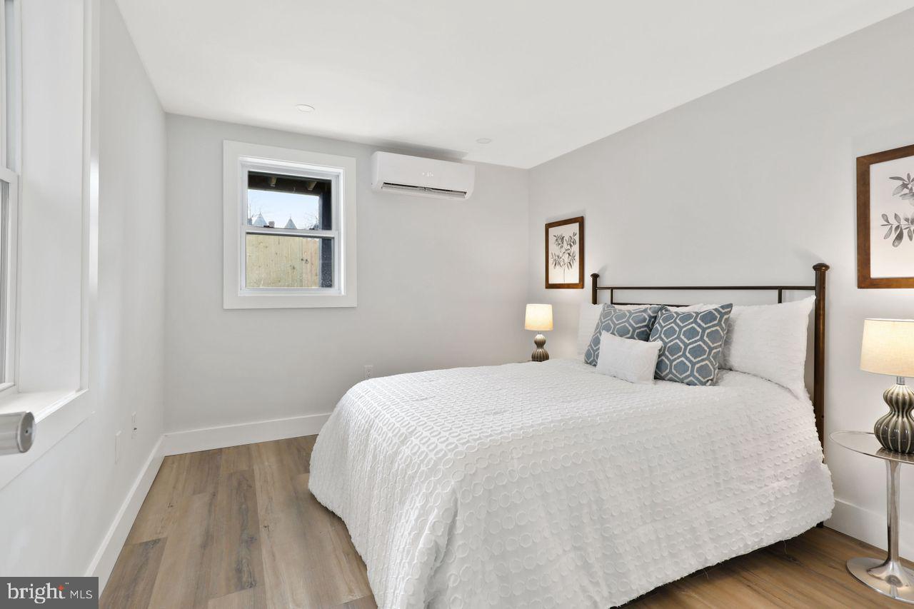 1023 FLORIDA AVE NE, WASHINGTON, District Of Columbia 20002, 5 Bedrooms Bedrooms, ,3 BathroomsBathrooms,Residential,For sale,1023 FLORIDA AVE NE,DCDC2220562 MLS # DCDC2220562