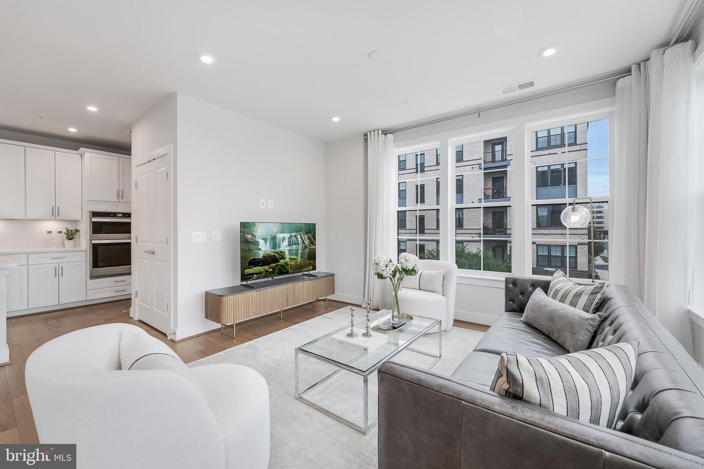 2320 FIELD POINT RD #201, HERNDON, Virginia 20171, 2 Bedrooms Bedrooms, ,2 BathroomsBathrooms,Residential,For sale,2320 FIELD POINT RD #201,VAFX2267156 MLS # VAFX2267156