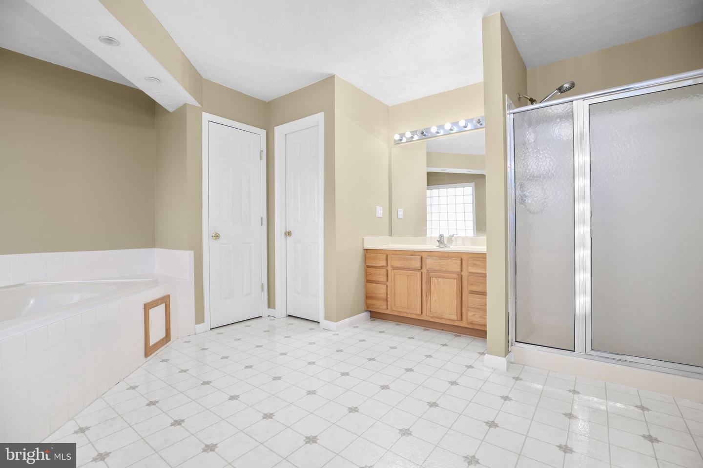 10504 BIG HORN DR, FREDERICKSBURG, Virginia 22407, 4 Bedrooms Bedrooms, ,2 BathroomsBathrooms,Residential,For sale,10504 BIG HORN DR,VASP2036304 MLS # VASP2036304