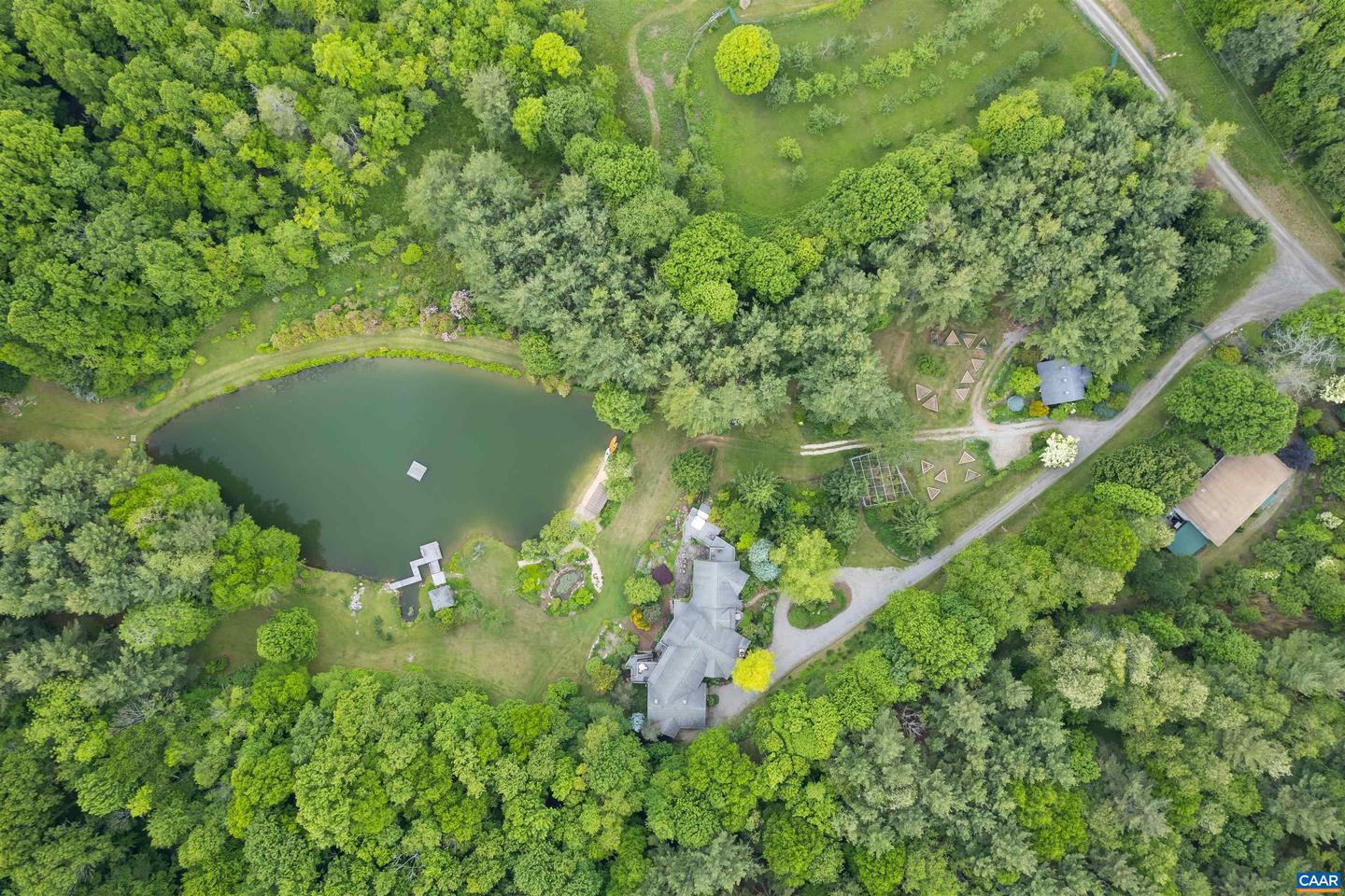 170 & 174 SARVISBERRY LN SW, FLOYD, Virginia 24091, 6 Bedrooms Bedrooms, ,6 BathroomsBathrooms,Residential,For sale,170 & 174 SARVISBERRY LN SW,669138 MLS # 669138