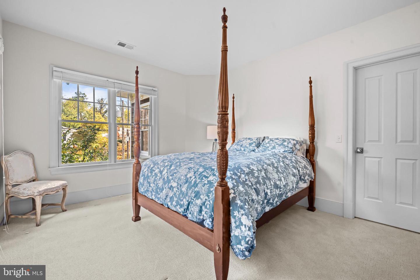 4801 29TH ST N, ARLINGTON, Virginia 22207, 5 Bedrooms Bedrooms, ,4 BathroomsBathrooms,Residential,For sale,4801 29TH ST N,VAAR2064038 MLS # VAAR2064038 4801 29TH ST N, ARLINGTON, Virginia 22207, 5 Bedrooms Bedrooms, ,4 BathroomsBathrooms,Residential,For sale,4801 29TH ST N,VAAR2064038 MLS # VAAR2064038