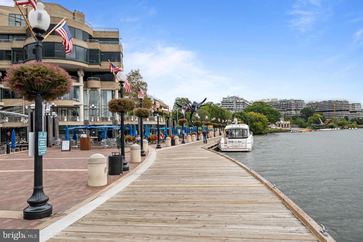 4801 29TH ST N, ARLINGTON, Virginia 22207, 5 Bedrooms Bedrooms, ,4 BathroomsBathrooms,Residential,For sale,4801 29TH ST N,VAAR2064038 MLS # VAAR2064038 4801 29TH ST N, ARLINGTON, Virginia 22207, 5 Bedrooms Bedrooms, ,4 BathroomsBathrooms,Residential,For sale,4801 29TH ST N,VAAR2064038 MLS # VAAR2064038