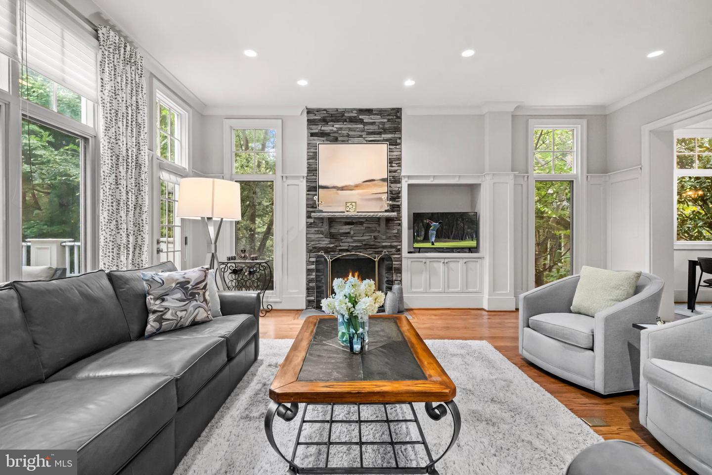 4801 29TH ST N, ARLINGTON, Virginia 22207, 5 Bedrooms Bedrooms, ,4 BathroomsBathrooms,Residential,For sale,4801 29TH ST N,VAAR2064038 MLS # VAAR2064038 4801 29TH ST N, ARLINGTON, Virginia 22207, 5 Bedrooms Bedrooms, ,4 BathroomsBathrooms,Residential,For sale,4801 29TH ST N,VAAR2064038 MLS # VAAR2064038