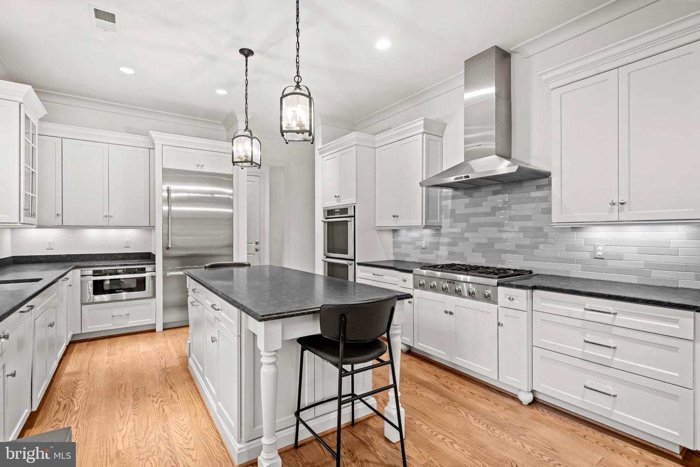 4801 29TH ST N, ARLINGTON, Virginia 22207, 5 Bedrooms Bedrooms, ,4 BathroomsBathrooms,Residential,For sale,4801 29TH ST N,VAAR2064038 MLS # VAAR2064038 4801 29TH ST N, ARLINGTON, Virginia 22207, 5 Bedrooms Bedrooms, ,4 BathroomsBathrooms,Residential,For sale,4801 29TH ST N,VAAR2064038 MLS # VAAR2064038