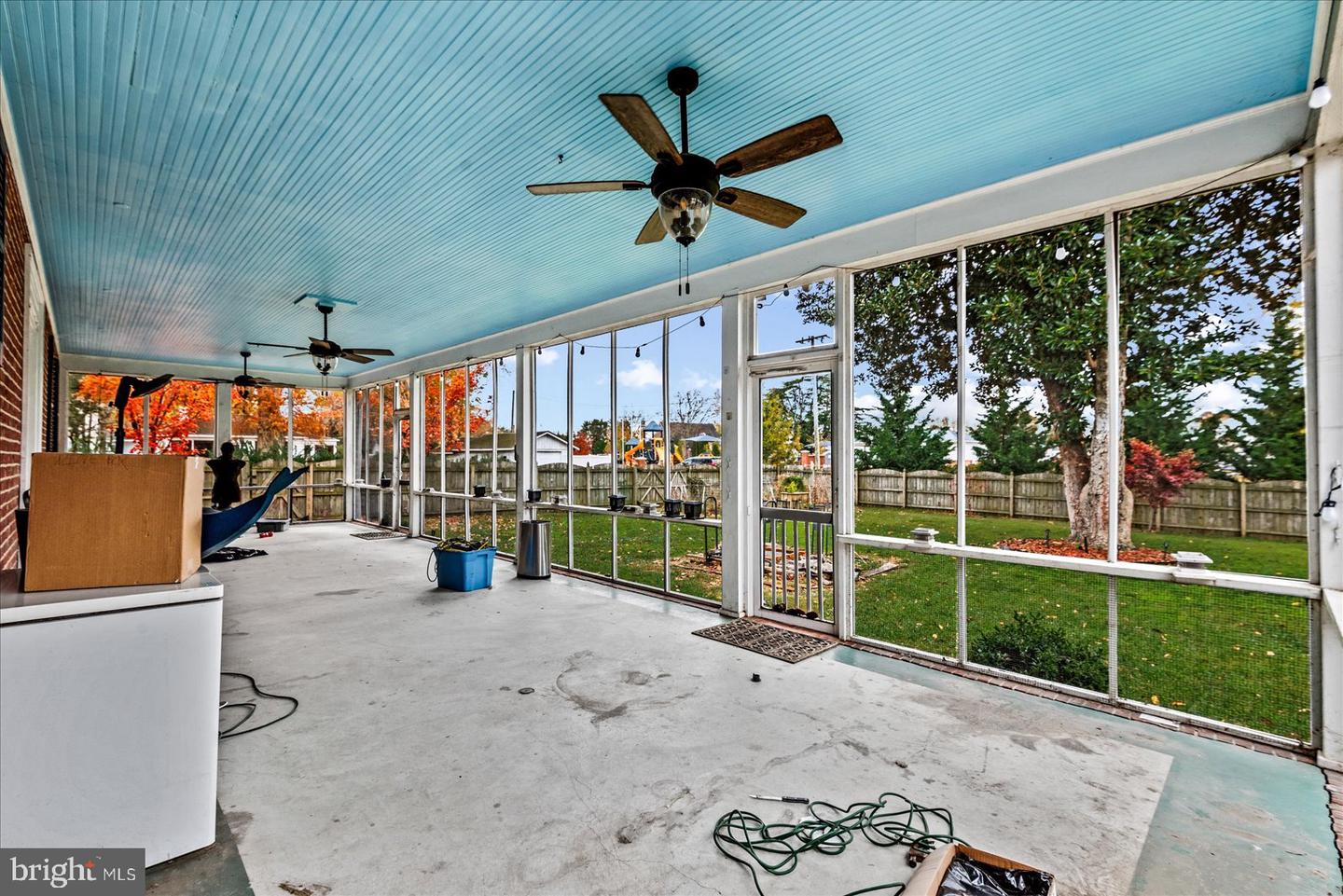 419 S WATER LN, TAPPAHANNOCK, Virginia 22560, 4 Bedrooms Bedrooms, ,2 BathroomsBathrooms,Residential,For sale,419 S WATER LN,VAES2002036 MLS # VAES2002036