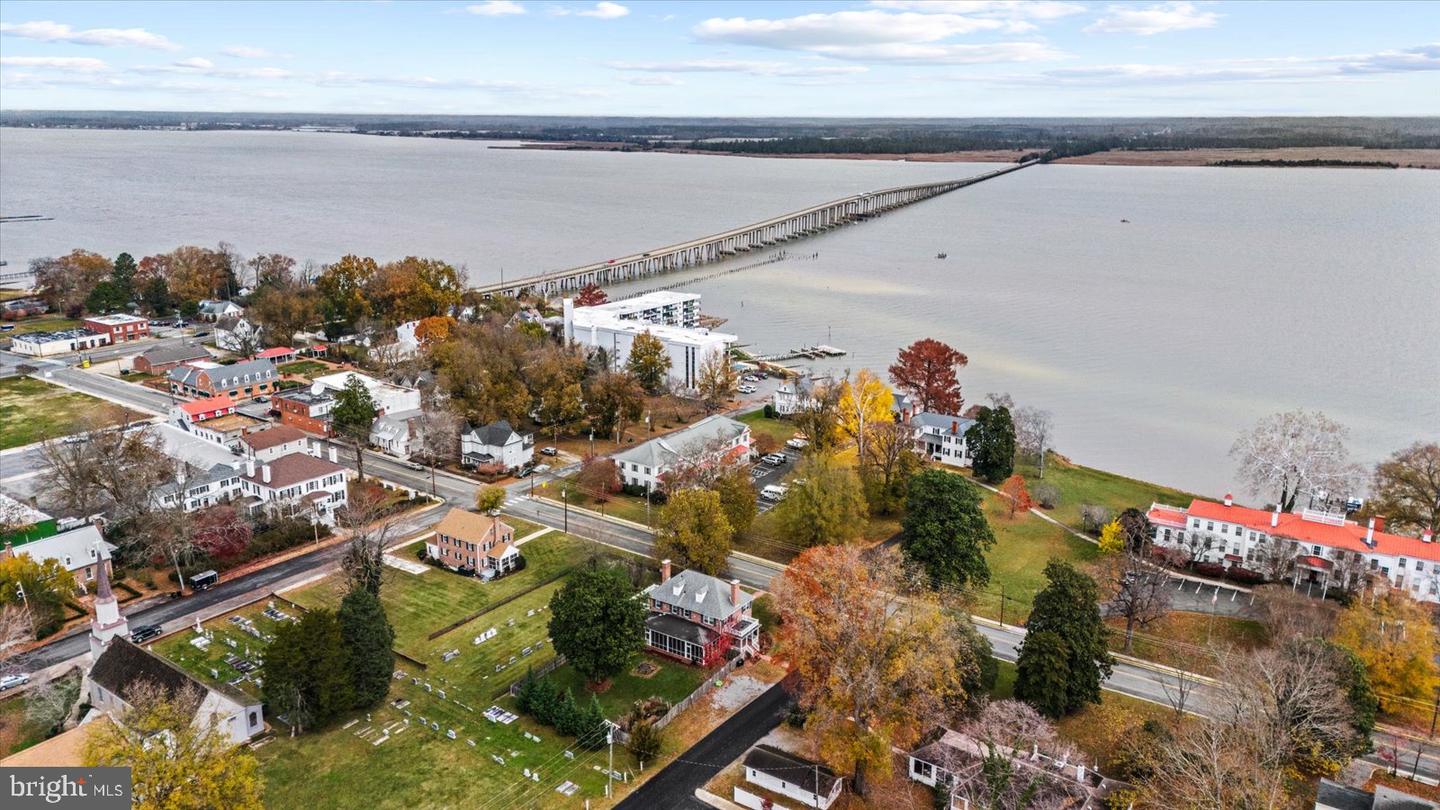 419 S WATER LN, TAPPAHANNOCK, Virginia 22560, 4 Bedrooms Bedrooms, ,2 BathroomsBathrooms,Residential,For sale,419 S WATER LN,VAES2002036 MLS # VAES2002036
