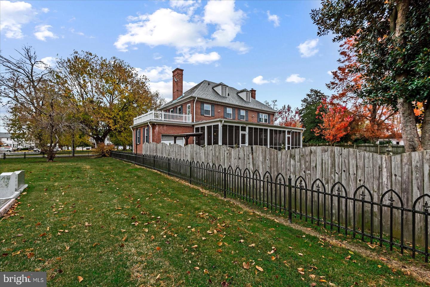 419 S WATER LN, TAPPAHANNOCK, Virginia 22560, 4 Bedrooms Bedrooms, ,2 BathroomsBathrooms,Residential,For sale,419 S WATER LN,VAES2002036 MLS # VAES2002036