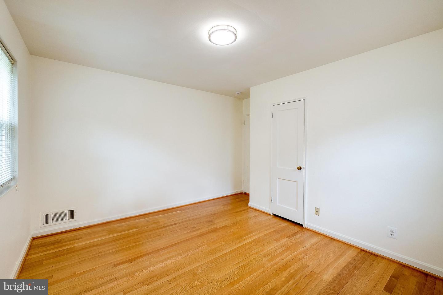 6159 1ST PL NE, WASHINGTON, District Of Columbia 20011, 4 Bedrooms Bedrooms, ,2 BathroomsBathrooms,Residential,For sale,6159 1ST PL NE,DCDC2224548 MLS # DCDC2224548