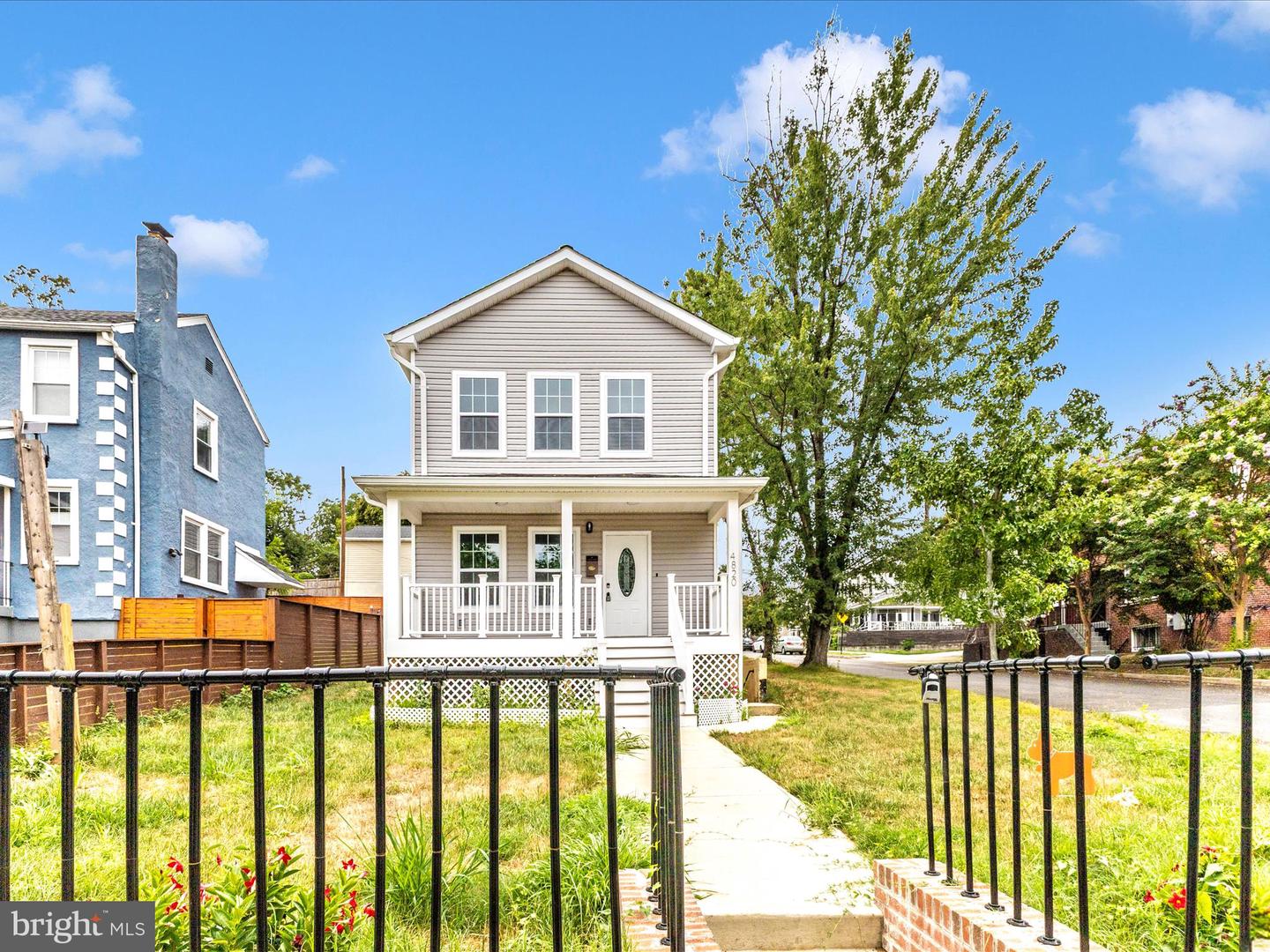 4820 HAYES ST NE, WASHINGTON, District Of Columbia 20019, 4 Bedrooms Bedrooms, 11 Rooms Rooms,3 BathroomsBathrooms,Residential,For sale,4820 HAYES ST NE,DCDC2227628 MLS # DCDC2227628