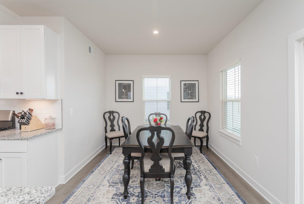 2754 RIDGE HAVEN DR, ROCKINGHAM, Virginia 22801, 4 Bedrooms Bedrooms, ,2 BathroomsBathrooms,Residential,2754 RIDGE HAVEN DR,672140 MLS # 672140