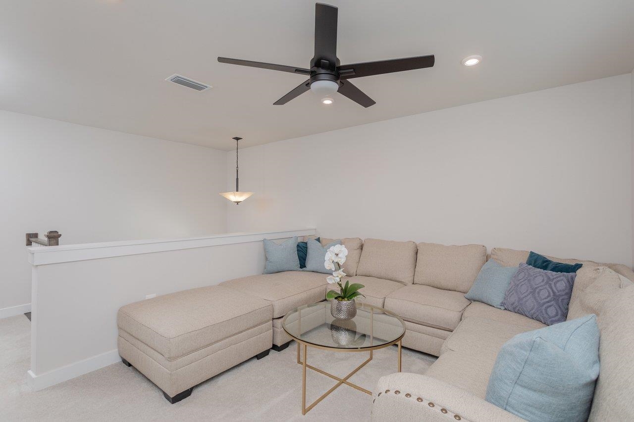 2754 RIDGE HAVEN DR, ROCKINGHAM, Virginia 22801, 4 Bedrooms Bedrooms, ,2 BathroomsBathrooms,Residential,2754 RIDGE HAVEN DR,672140 MLS # 672140