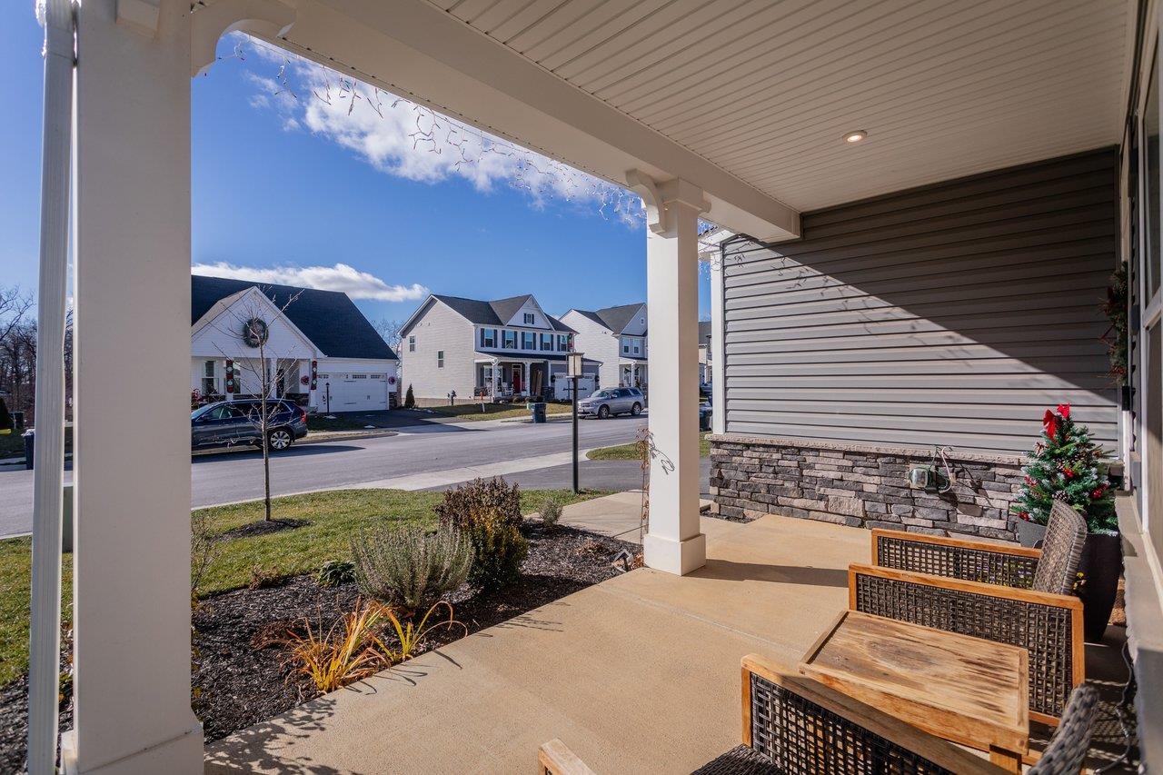 2754 RIDGE HAVEN DR, ROCKINGHAM, Virginia 22801, 4 Bedrooms Bedrooms, ,2 BathroomsBathrooms,Residential,2754 RIDGE HAVEN DR,672140 MLS # 672140