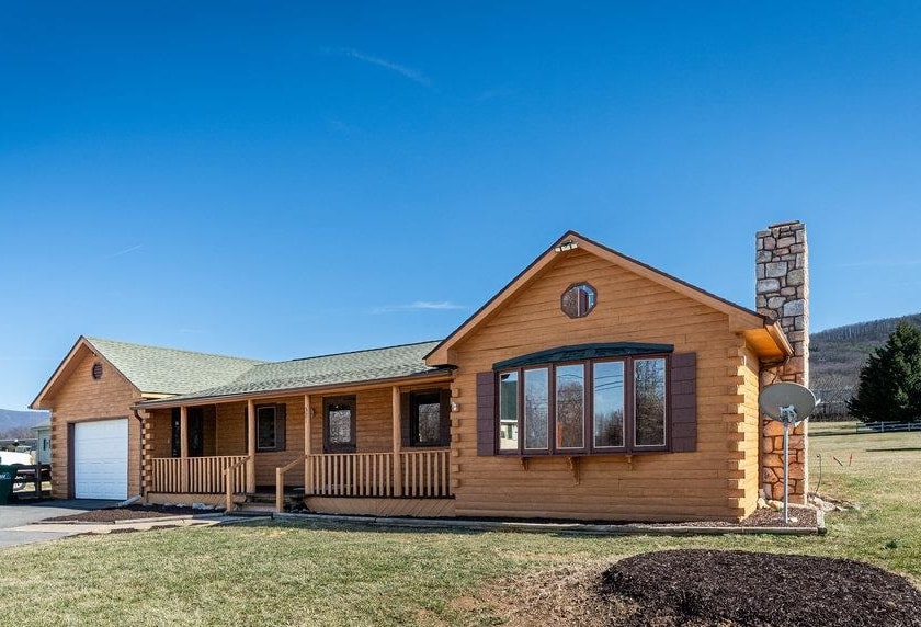 321 HONEYVILLE RD, STANLEY, Virginia 22851, 3 Bedrooms Bedrooms, ,2 BathroomsBathrooms,Residential,321 HONEYVILLE RD,672146 MLS # 672146 321 HONEYVILLE RD, STANLEY, Virginia 22851, 3 Bedrooms Bedrooms, ,2 BathroomsBathrooms,Residential,321 HONEYVILLE RD,672146 MLS # 672146