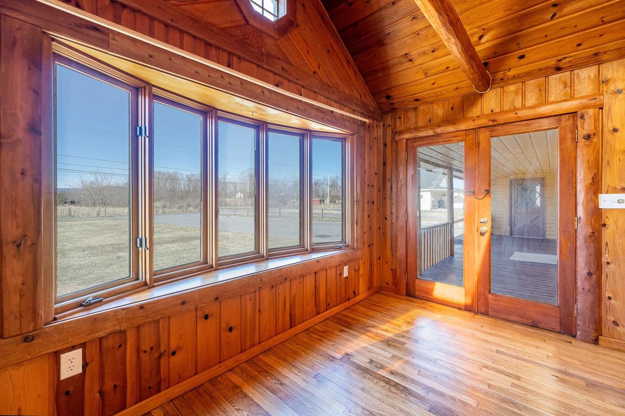 321 HONEYVILLE RD, STANLEY, Virginia 22851, 3 Bedrooms Bedrooms, ,2 BathroomsBathrooms,Residential,321 HONEYVILLE RD,672146 MLS # 672146 321 HONEYVILLE RD, STANLEY, Virginia 22851, 3 Bedrooms Bedrooms, ,2 BathroomsBathrooms,Residential,321 HONEYVILLE RD,672146 MLS # 672146