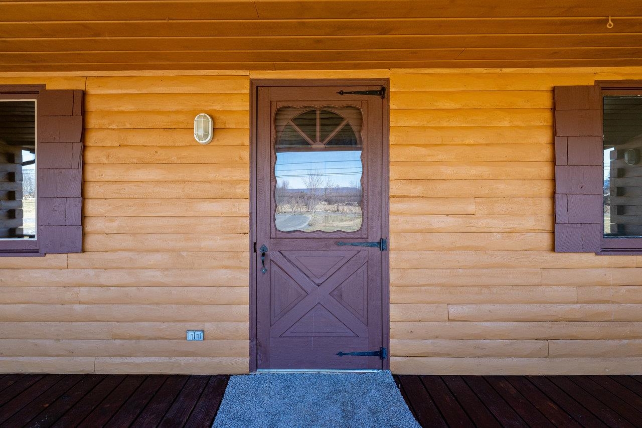 321 HONEYVILLE RD, STANLEY, Virginia 22851, 3 Bedrooms Bedrooms, ,2 BathroomsBathrooms,Residential,321 HONEYVILLE RD,672146 MLS # 672146 321 HONEYVILLE RD, STANLEY, Virginia 22851, 3 Bedrooms Bedrooms, ,2 BathroomsBathrooms,Residential,321 HONEYVILLE RD,672146 MLS # 672146