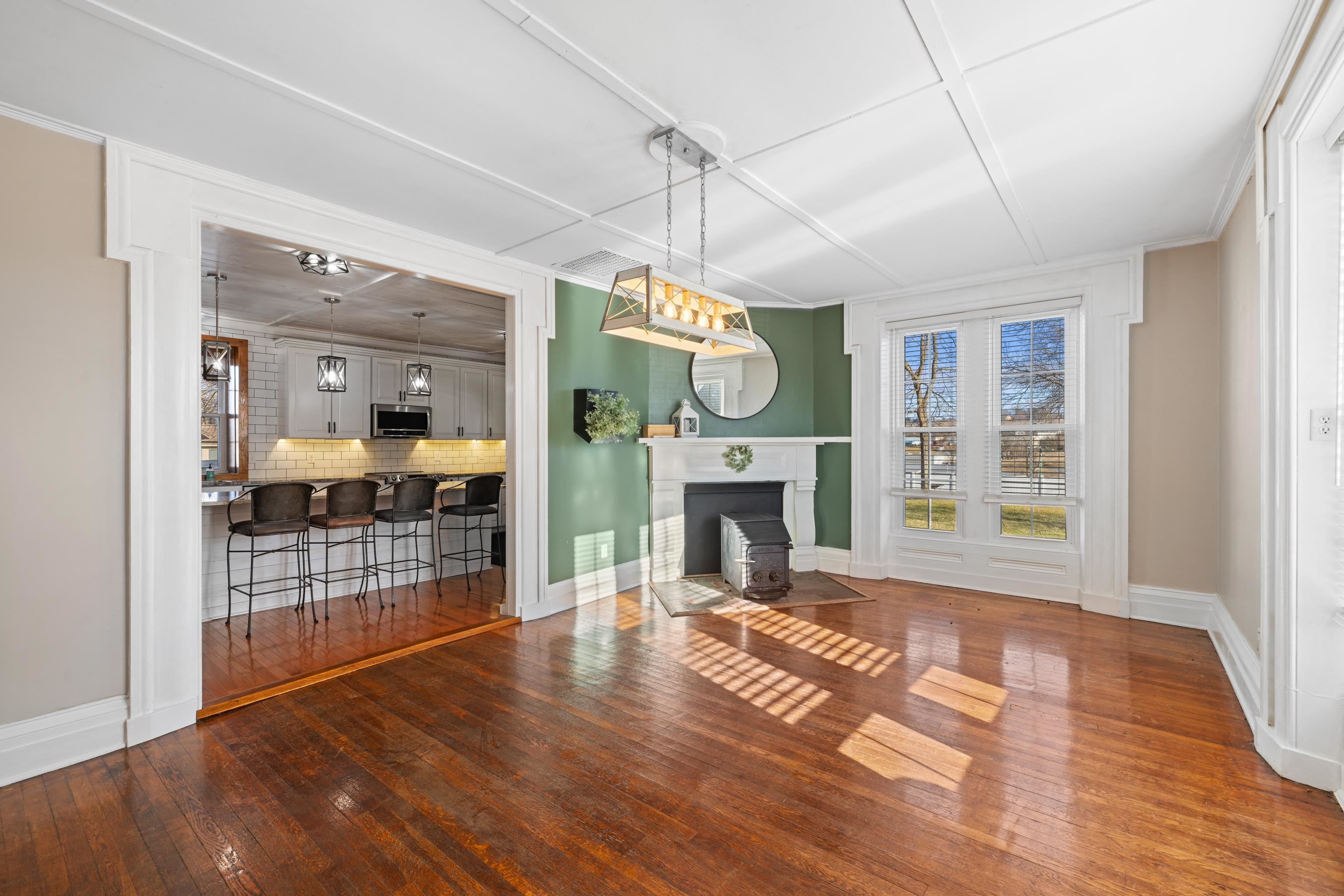 644 EARLY DR, BROADWAY, Virginia 22815, 6 Bedrooms Bedrooms, ,4 BathroomsBathrooms,Residential,644 EARLY DR,672149 MLS # 672149