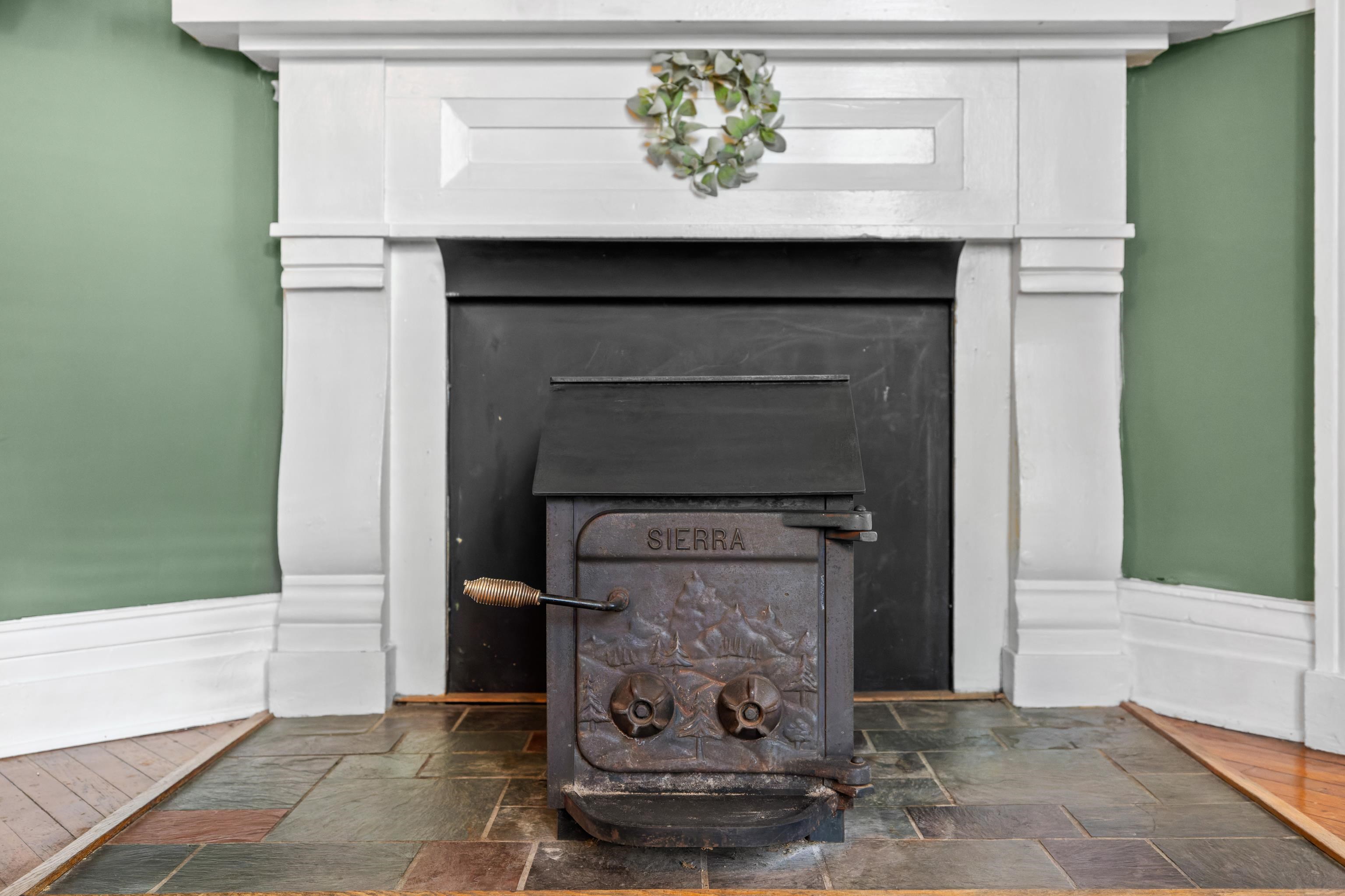 644 EARLY DR, BROADWAY, Virginia 22815, 6 Bedrooms Bedrooms, ,4 BathroomsBathrooms,Residential,644 EARLY DR,672149 MLS # 672149