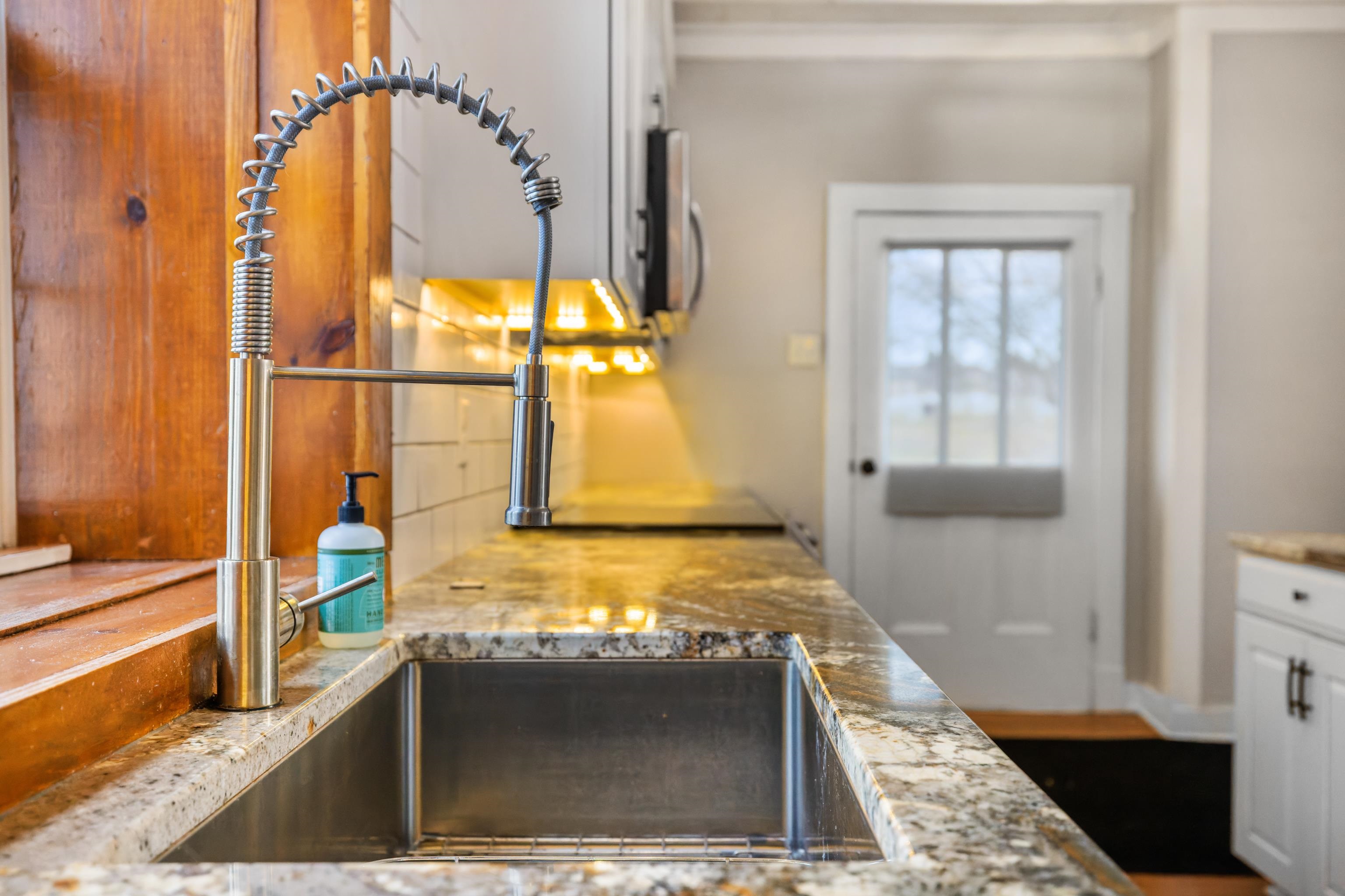 644 EARLY DR, BROADWAY, Virginia 22815, 6 Bedrooms Bedrooms, ,4 BathroomsBathrooms,Residential,644 EARLY DR,672149 MLS # 672149