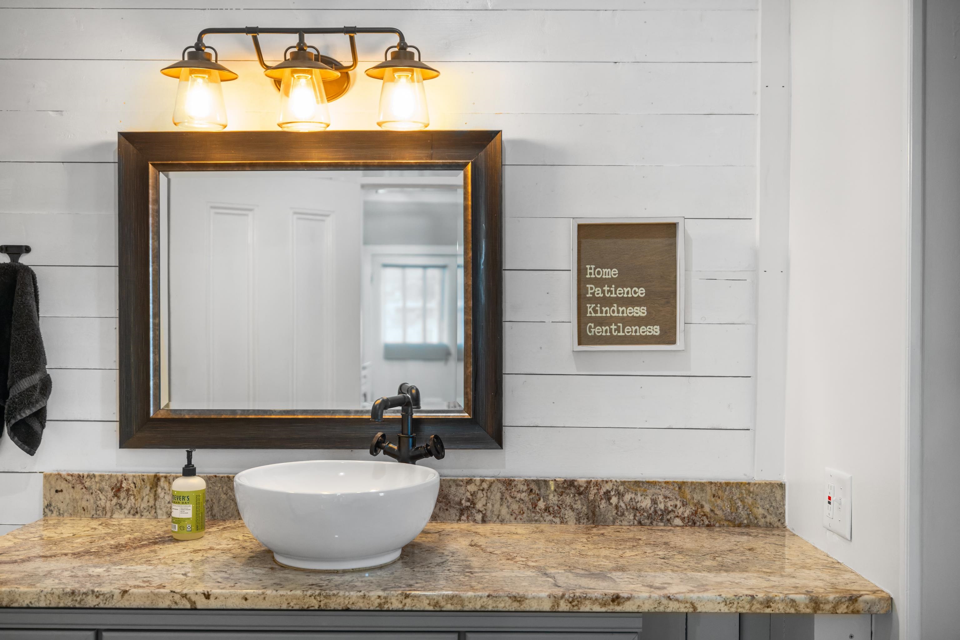 644 EARLY DR, BROADWAY, Virginia 22815, 6 Bedrooms Bedrooms, ,4 BathroomsBathrooms,Residential,644 EARLY DR,672149 MLS # 672149