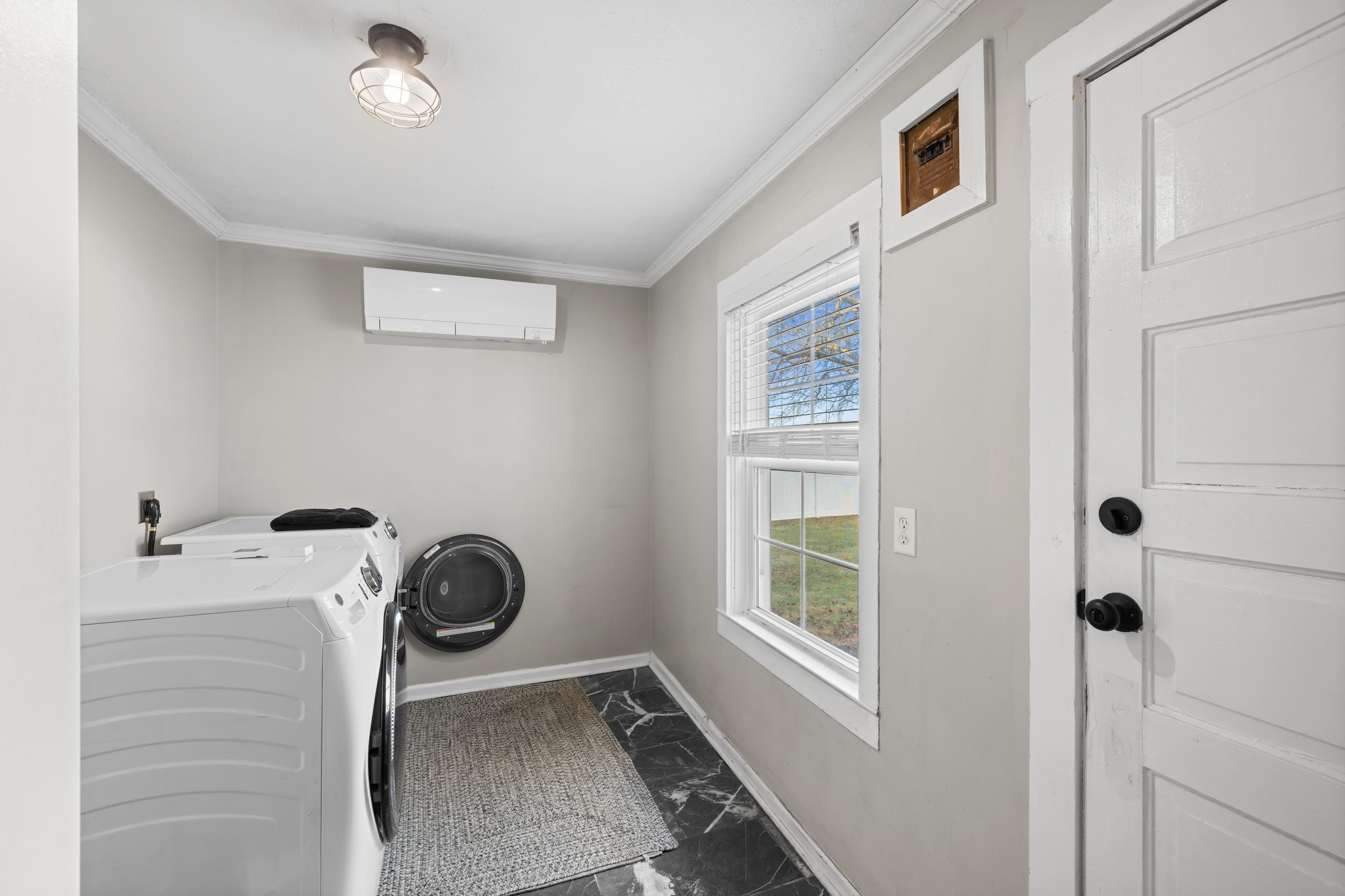 644 EARLY DR, BROADWAY, Virginia 22815, 6 Bedrooms Bedrooms, ,4 BathroomsBathrooms,Residential,644 EARLY DR,672149 MLS # 672149