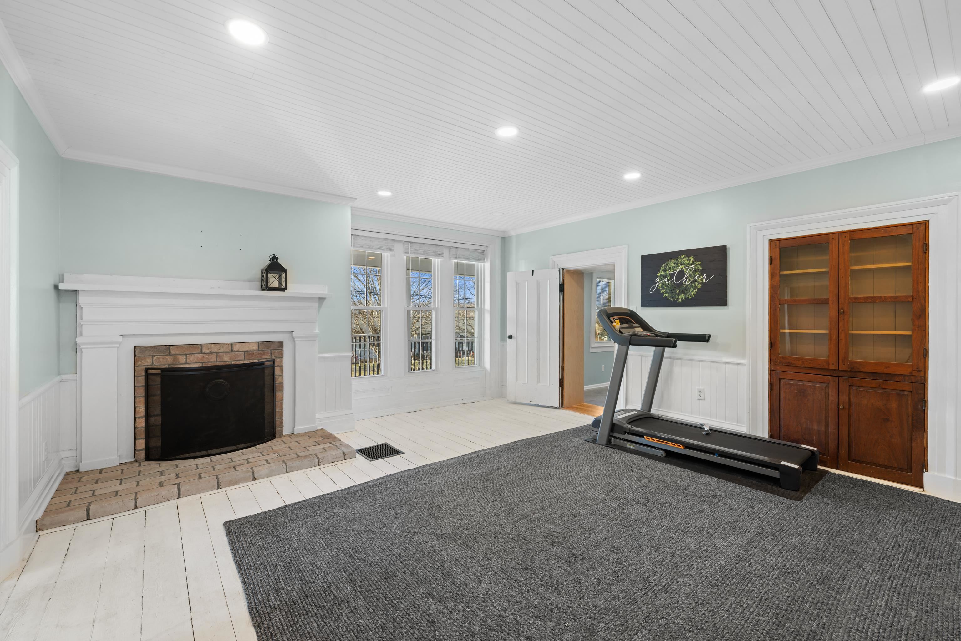 644 EARLY DR, BROADWAY, Virginia 22815, 6 Bedrooms Bedrooms, ,4 BathroomsBathrooms,Residential,644 EARLY DR,672149 MLS # 672149