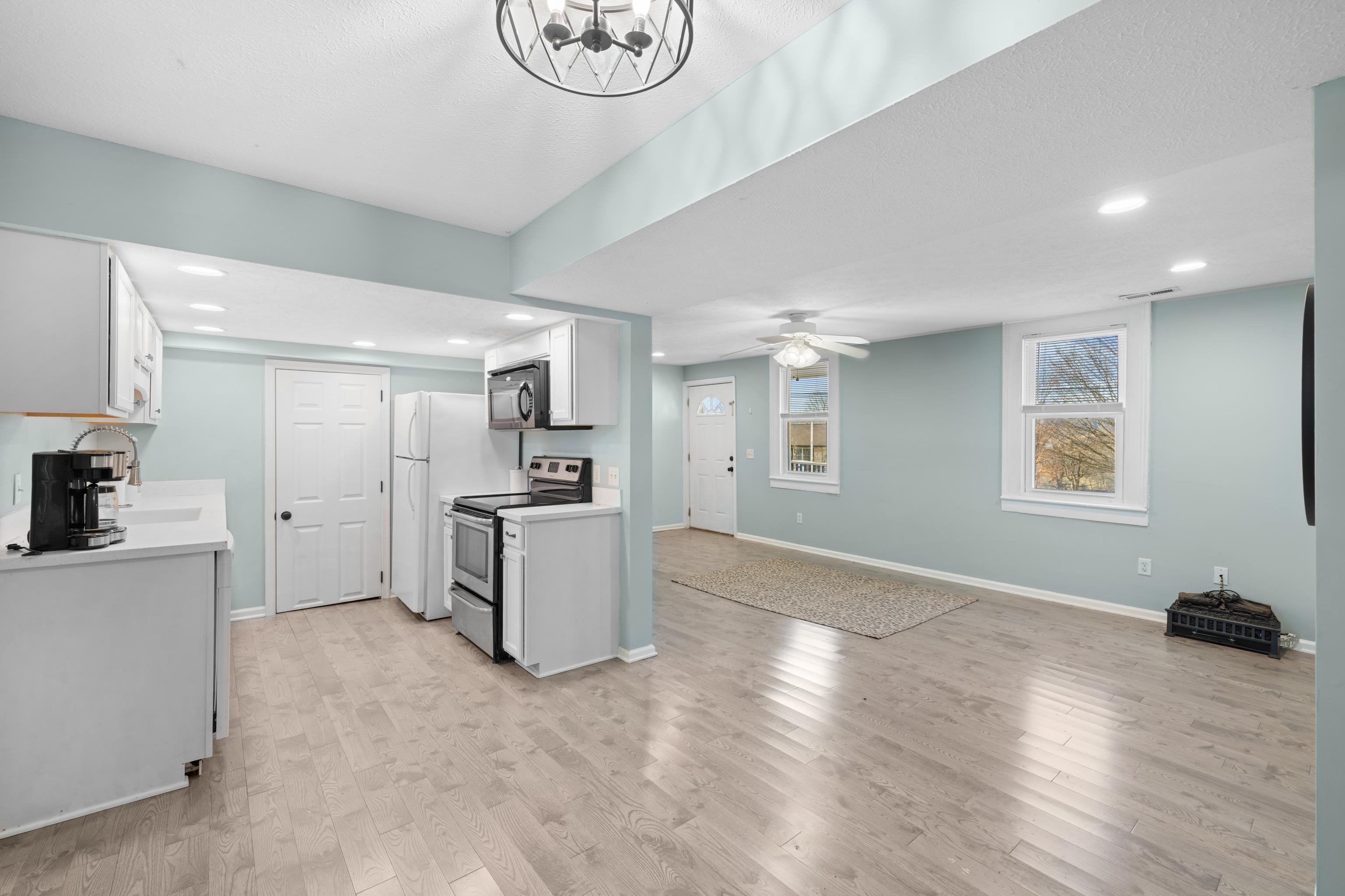 644 EARLY DR, BROADWAY, Virginia 22815, 6 Bedrooms Bedrooms, ,4 BathroomsBathrooms,Residential,644 EARLY DR,672149 MLS # 672149