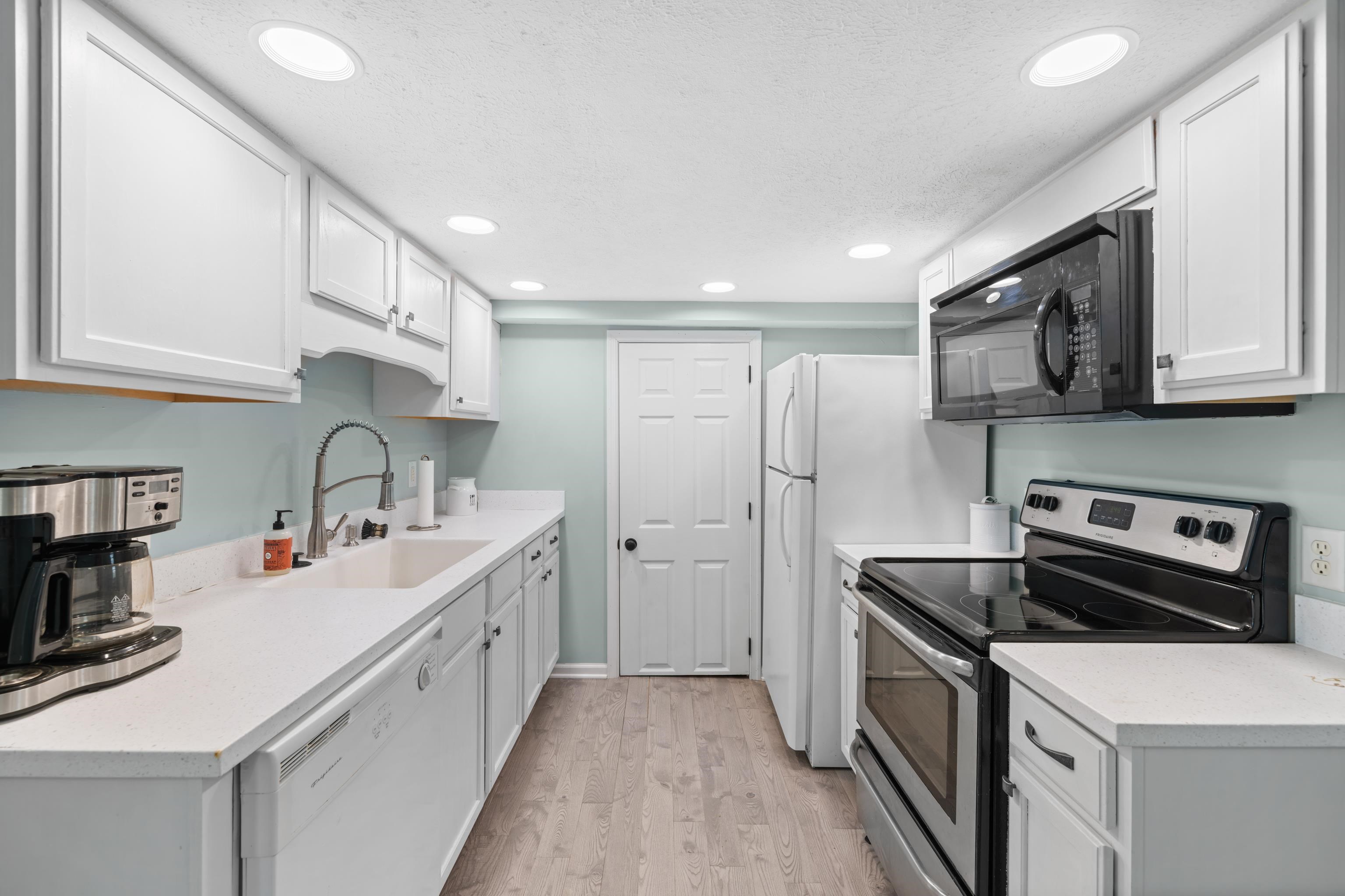 644 EARLY DR, BROADWAY, Virginia 22815, 6 Bedrooms Bedrooms, ,4 BathroomsBathrooms,Residential,644 EARLY DR,672149 MLS # 672149