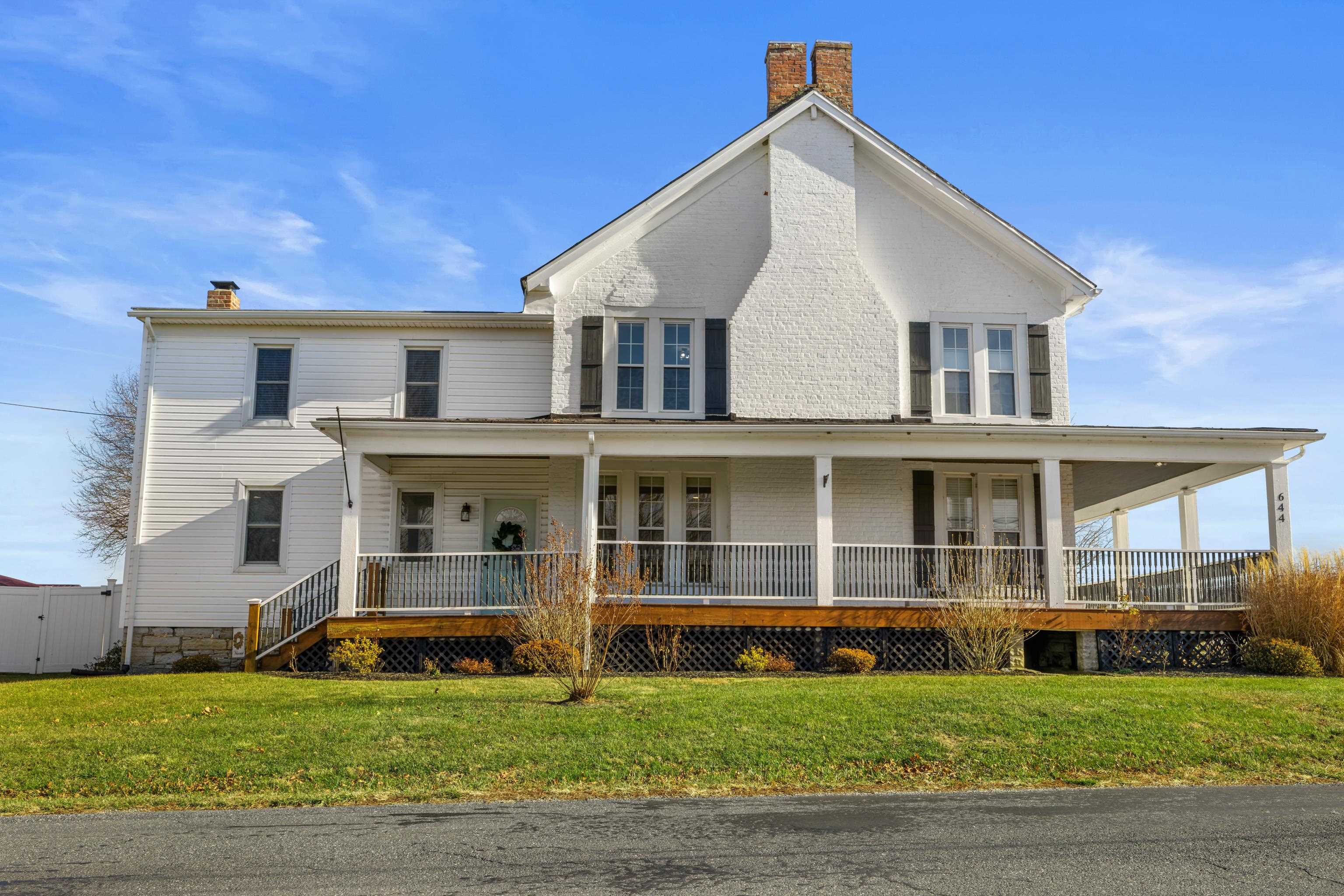 644 EARLY DR, BROADWAY, Virginia 22815, 6 Bedrooms Bedrooms, ,4 BathroomsBathrooms,Residential,644 EARLY DR,672149 MLS # 672149