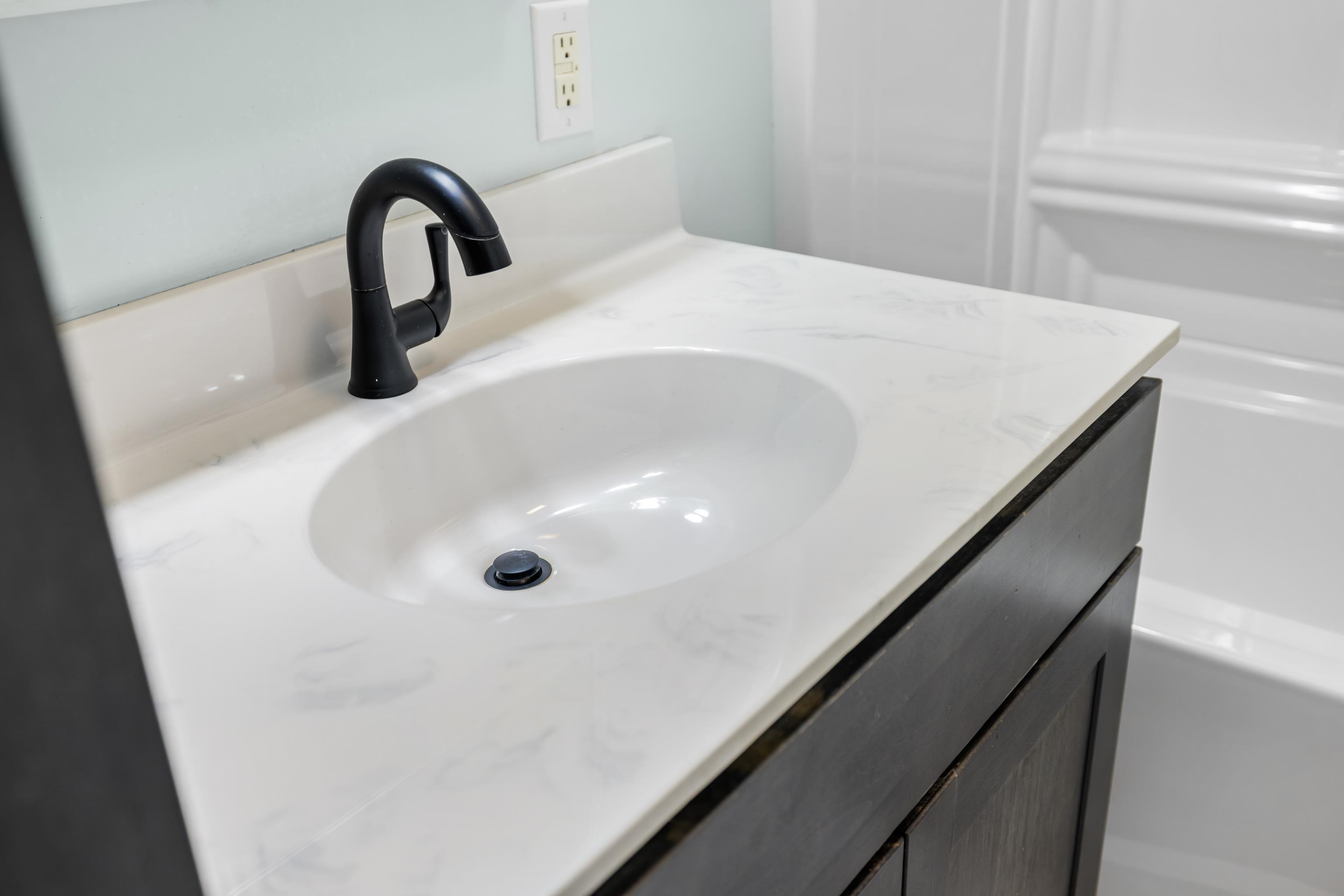 644 EARLY DR, BROADWAY, Virginia 22815, 6 Bedrooms Bedrooms, ,4 BathroomsBathrooms,Residential,644 EARLY DR,672149 MLS # 672149