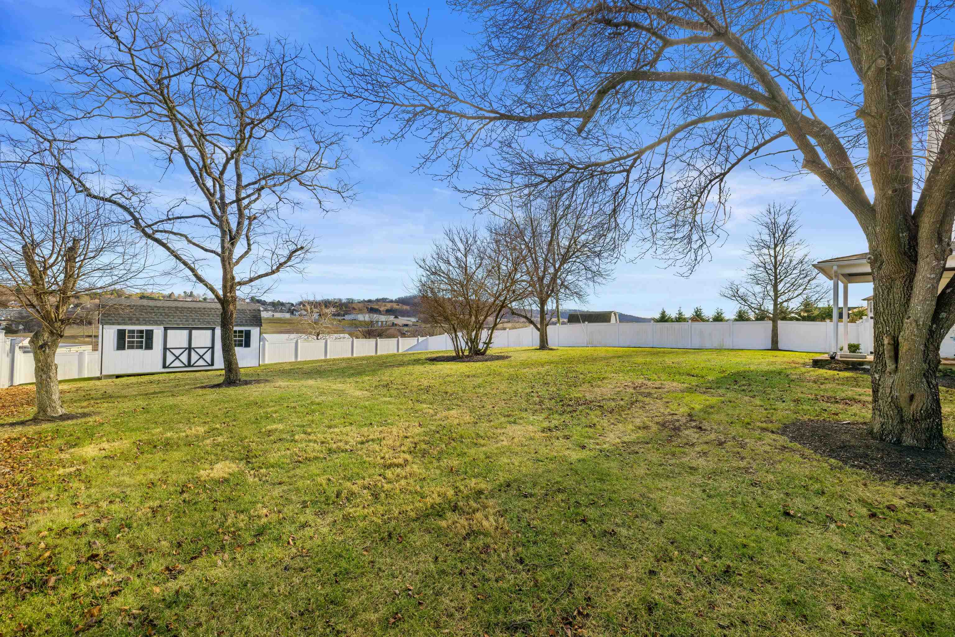 644 EARLY DR, BROADWAY, Virginia 22815, 6 Bedrooms Bedrooms, ,4 BathroomsBathrooms,Residential,644 EARLY DR,672149 MLS # 672149