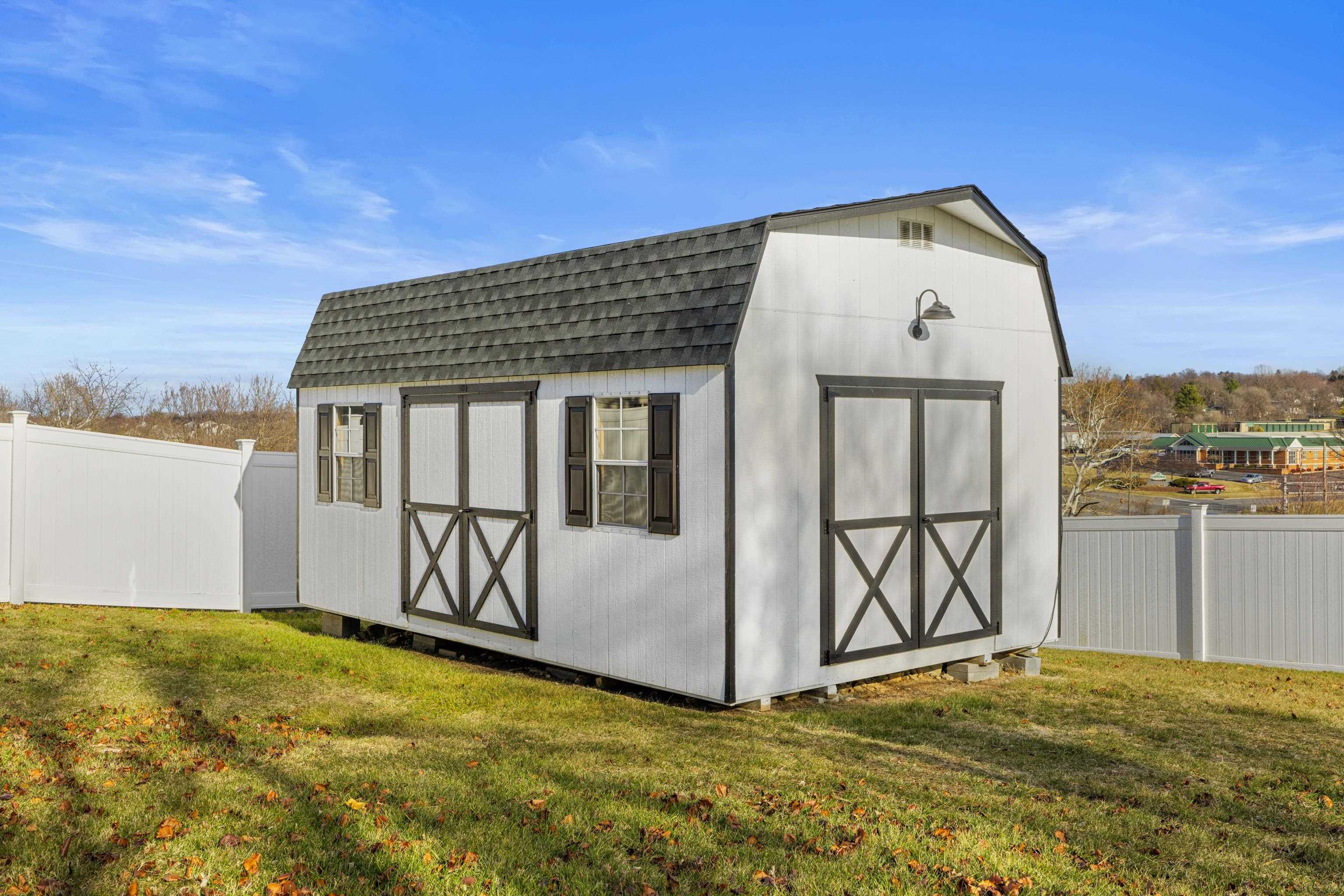 644 EARLY DR, BROADWAY, Virginia 22815, 6 Bedrooms Bedrooms, ,4 BathroomsBathrooms,Residential,644 EARLY DR,672149 MLS # 672149