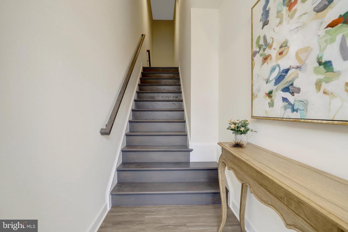 2535 JAMES DAVID WAY, ALEXANDRIA, Virginia 22306, 3 Bedrooms Bedrooms, ,3 BathroomsBathrooms,Residential,For sale,2535 JAMES DAVID WAY,VAFX2280628 MLS # VAFX2280628