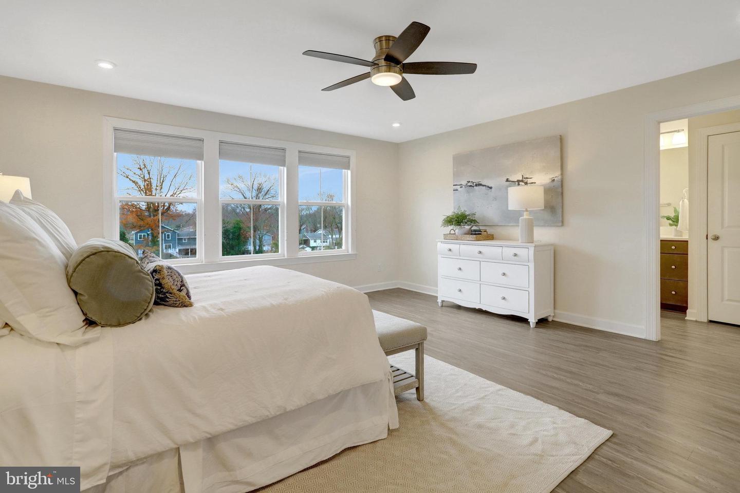 2535 JAMES DAVID WAY, ALEXANDRIA, Virginia 22306, 3 Bedrooms Bedrooms, ,3 BathroomsBathrooms,Residential,For sale,2535 JAMES DAVID WAY,VAFX2280628 MLS # VAFX2280628