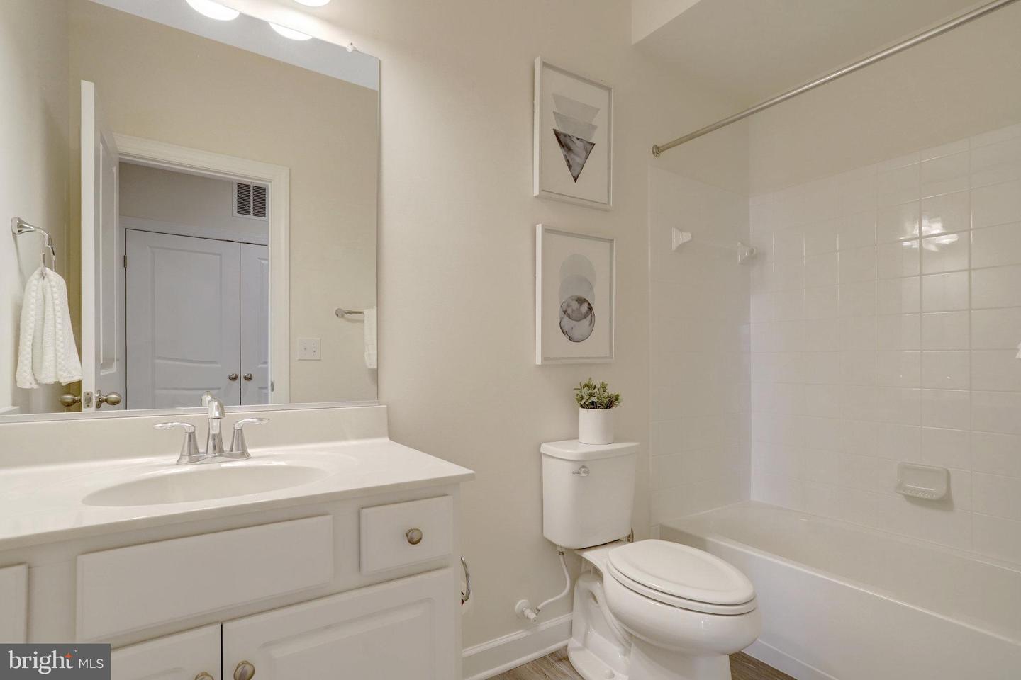 2535 JAMES DAVID WAY, ALEXANDRIA, Virginia 22306, 3 Bedrooms Bedrooms, ,3 BathroomsBathrooms,Residential,For sale,2535 JAMES DAVID WAY,VAFX2280628 MLS # VAFX2280628