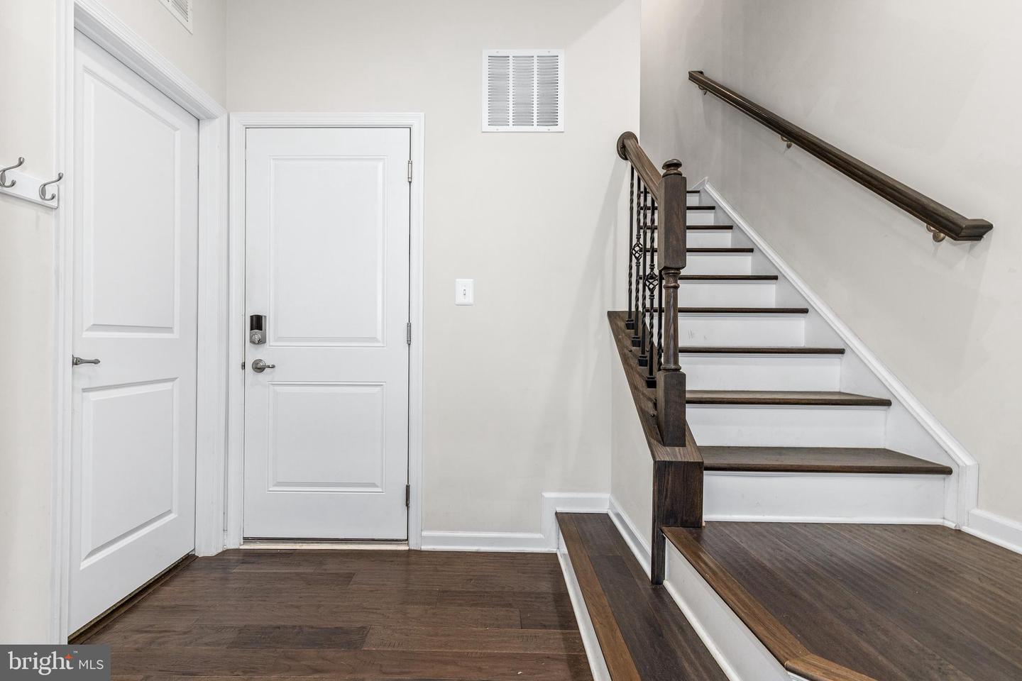 3629 JAMISON ST NE, WASHINGTON, District Of Columbia 20018, 4 Bedrooms Bedrooms, ,4 BathroomsBathrooms,Residential,For sale,3629 JAMISON ST NE,DCDC2233654 MLS # DCDC2233654