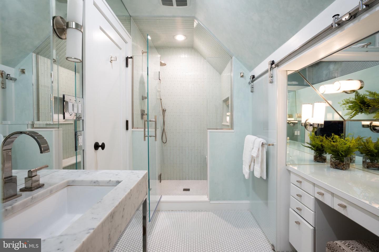 5431 POTOMAC AVE NW, WASHINGTON, District Of Columbia 20016, 5 Bedrooms Bedrooms, ,4 BathroomsBathrooms,Residential,For sale,5431 POTOMAC AVE NW,DCDC2234544 MLS # DCDC2234544 5431 POTOMAC AVE NW, WASHINGTON, District Of Columbia 20016, 5 Bedrooms Bedrooms, ,4 BathroomsBathrooms,Residential,For sale,5431 POTOMAC AVE NW,DCDC2234544 MLS # DCDC2234544