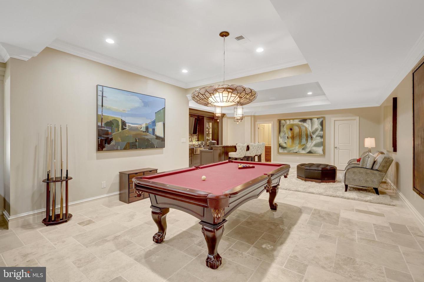 1239 DALEVIEW DR, MCLEAN, Virginia 22102, 5 Bedrooms Bedrooms, ,6 BathroomsBathrooms,Residential,For sale,1239 DALEVIEW DR,VAFX2283404 MLS # VAFX2283404