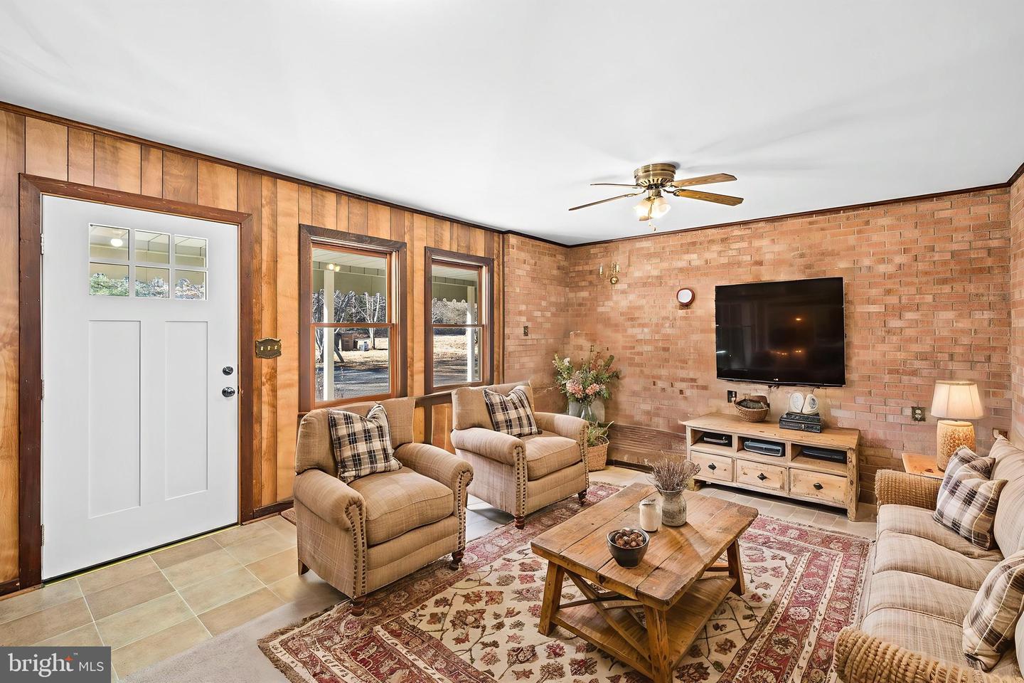 16125 MOUNTAIN TRACK RD, ORANGE, Virginia 22960, 3 Bedrooms Bedrooms, ,3 BathroomsBathrooms,Residential,For sale,16125 MOUNTAIN TRACK RD,VAOR2013040 MLS # VAOR2013040