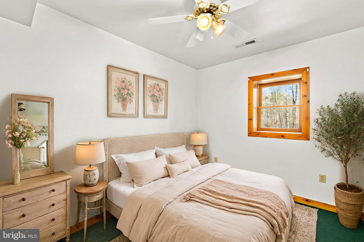 16125 MOUNTAIN TRACK RD, ORANGE, Virginia 22960, 3 Bedrooms Bedrooms, ,3 BathroomsBathrooms,Residential,For sale,16125 MOUNTAIN TRACK RD,VAOR2013040 MLS # VAOR2013040