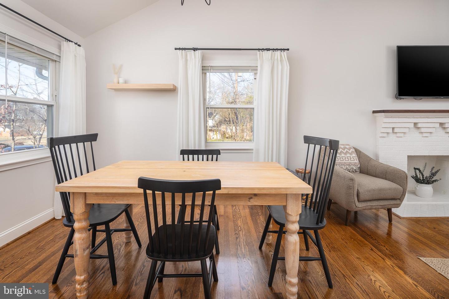 4301 LAUREL RD, ALEXANDRIA, Virginia 22309, 4 Bedrooms Bedrooms, ,2 BathroomsBathrooms,Residential,For sale,4301 LAUREL RD,VAFX2283742 MLS # VAFX2283742