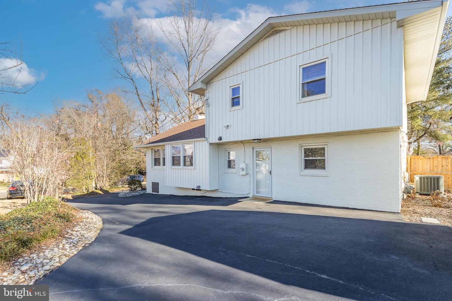 4301 LAUREL RD, ALEXANDRIA, Virginia 22309, 4 Bedrooms Bedrooms, ,2 BathroomsBathrooms,Residential,For sale,4301 LAUREL RD,VAFX2283742 MLS # VAFX2283742