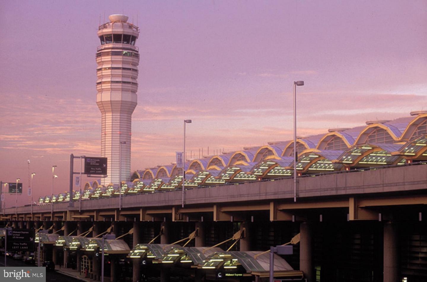 4301 LAUREL RD, ALEXANDRIA, Virginia 22309, 4 Bedrooms Bedrooms, ,2 BathroomsBathrooms,Residential,For sale,4301 LAUREL RD,VAFX2283742 MLS # VAFX2283742