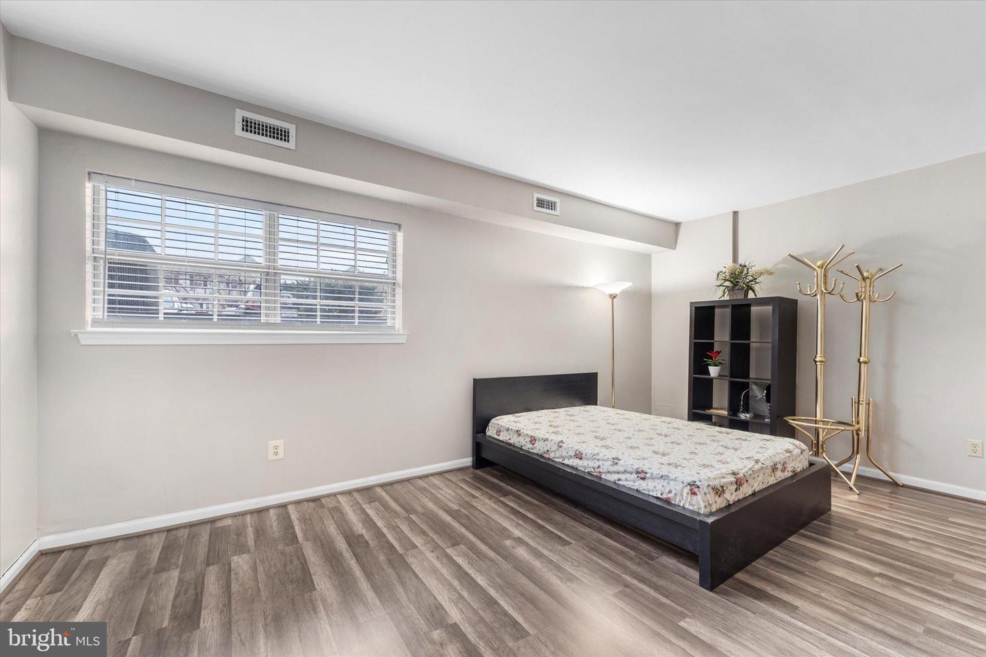 4139 PLACID LAKE CT #UNIT #53-F, CHANTILLY, Virginia 20151, 2 Bedrooms Bedrooms, 7 Rooms Rooms,1 BathroomBathrooms,Residential,For sale,4139 PLACID LAKE CT #UNIT #53-F,VAFX2283766 MLS # VAFX2283766