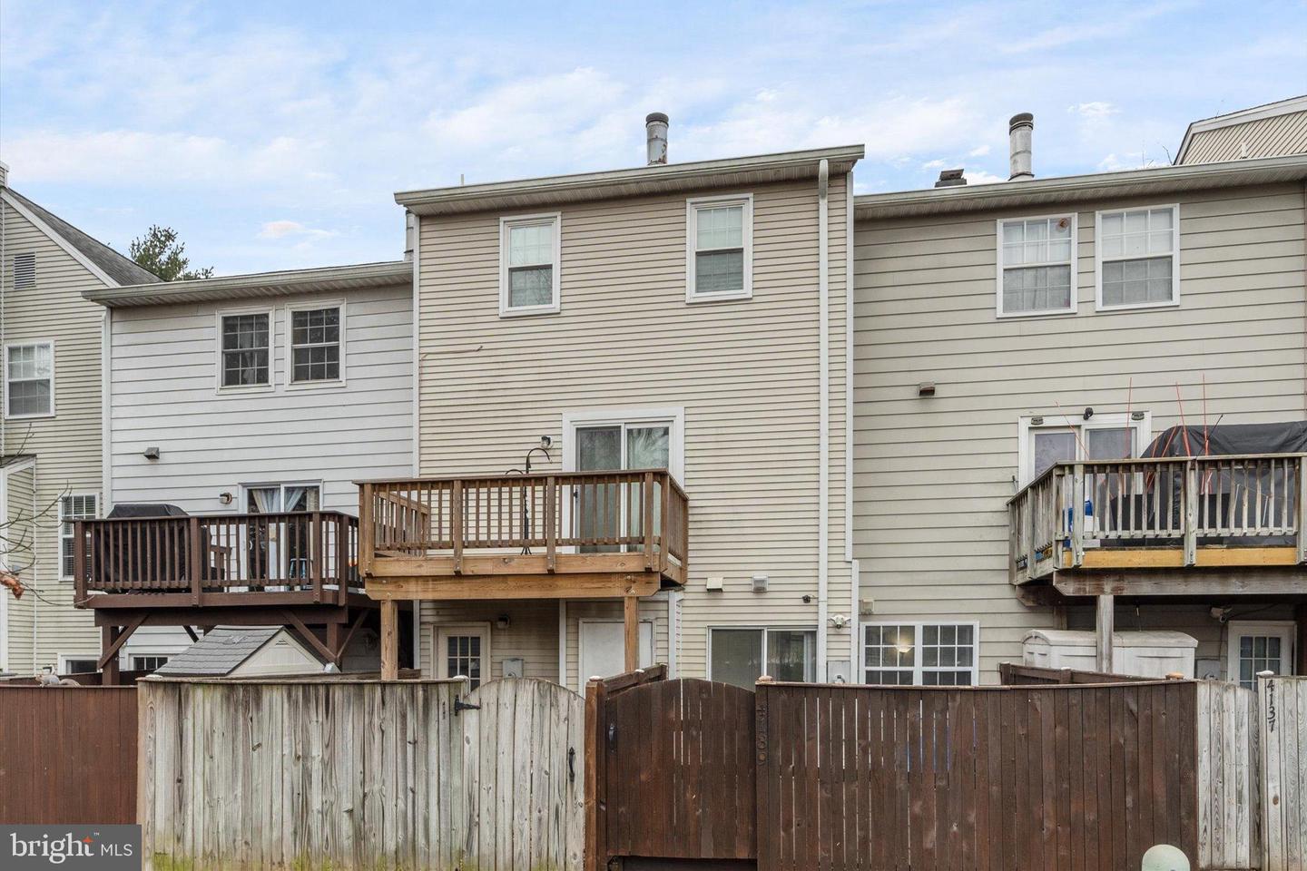 4139 PLACID LAKE CT #UNIT #53-F, CHANTILLY, Virginia 20151, 2 Bedrooms Bedrooms, 7 Rooms Rooms,1 BathroomBathrooms,Residential,For sale,4139 PLACID LAKE CT #UNIT #53-F,VAFX2283766 MLS # VAFX2283766