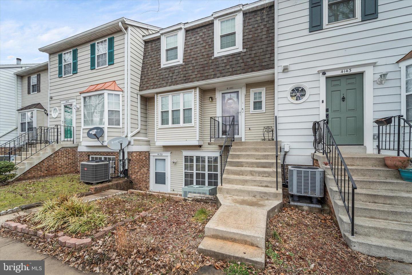 4139 PLACID LAKE CT #UNIT #53-F, CHANTILLY, Virginia 20151, 2 Bedrooms Bedrooms, 7 Rooms Rooms,1 BathroomBathrooms,Residential,For sale,4139 PLACID LAKE CT #UNIT #53-F,VAFX2283766 MLS # VAFX2283766