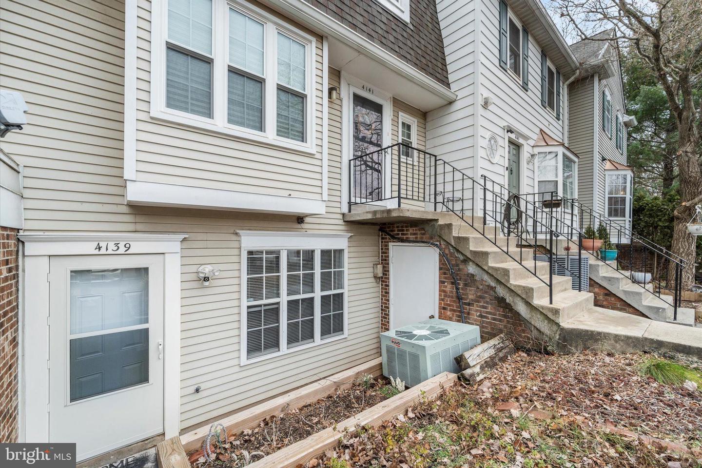 4139 PLACID LAKE CT #UNIT #53-F, CHANTILLY, Virginia 20151, 2 Bedrooms Bedrooms, 7 Rooms Rooms,1 BathroomBathrooms,Residential,For sale,4139 PLACID LAKE CT #UNIT #53-F,VAFX2283766 MLS # VAFX2283766