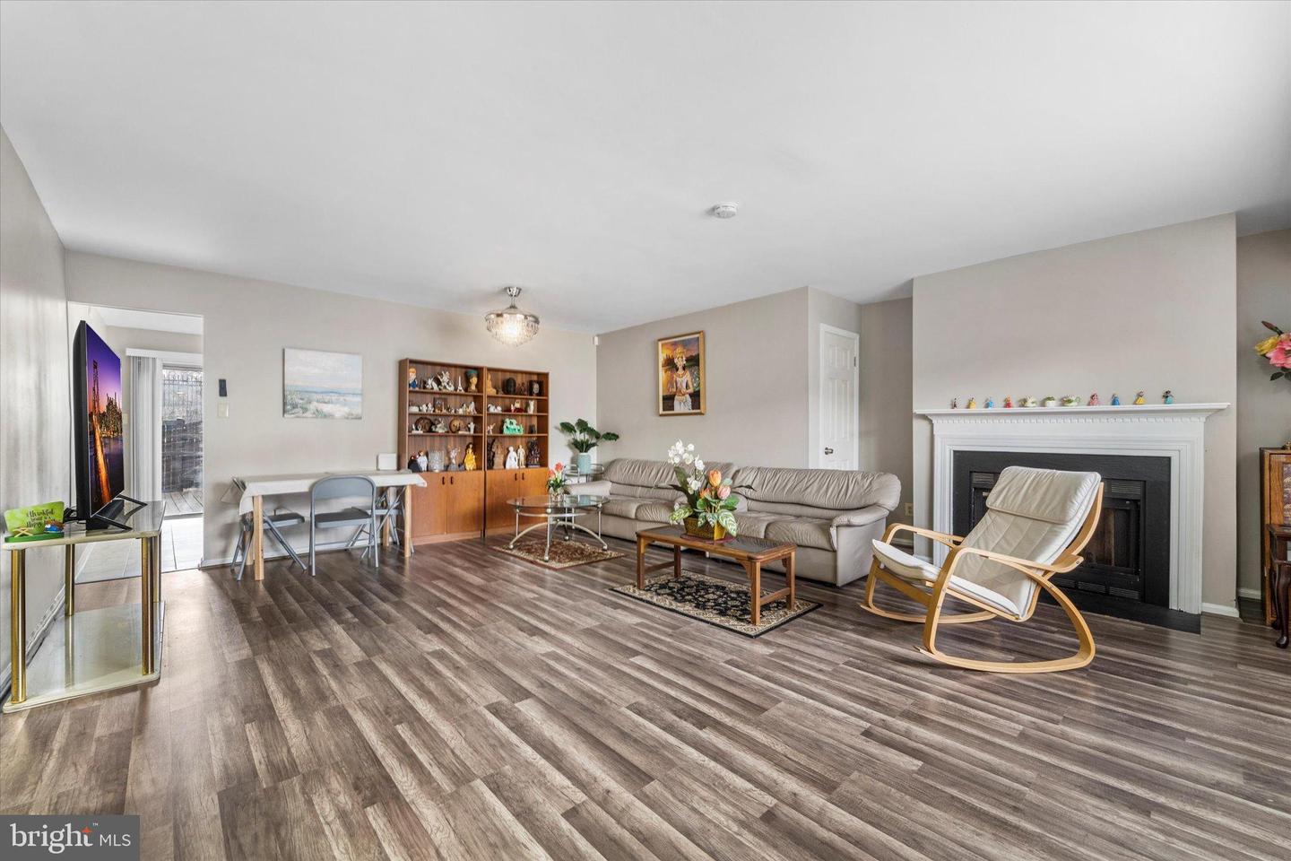 4139 PLACID LAKE CT #UNIT #53-F, CHANTILLY, Virginia 20151, 2 Bedrooms Bedrooms, 7 Rooms Rooms,1 BathroomBathrooms,Residential,For sale,4139 PLACID LAKE CT #UNIT #53-F,VAFX2283766 MLS # VAFX2283766